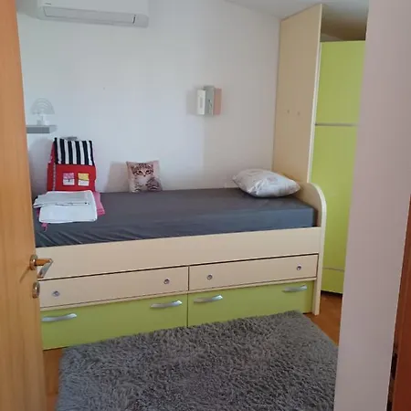 J&m דירה ספליט